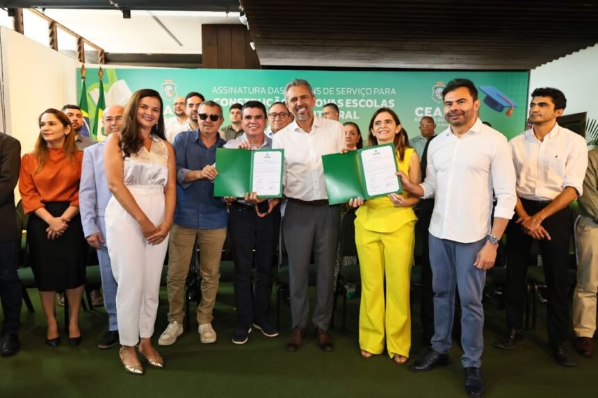 governador Elmano assina ordens de serviço para construir 9 escolas em tempo integral